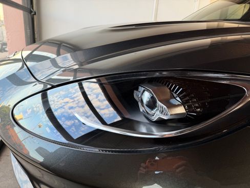 Used 2021 Aston Martin DBX AWD/4WD image 20