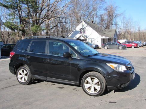 Used 2015 Subaru Forester 2.5i Limited AWD/4WD image 14