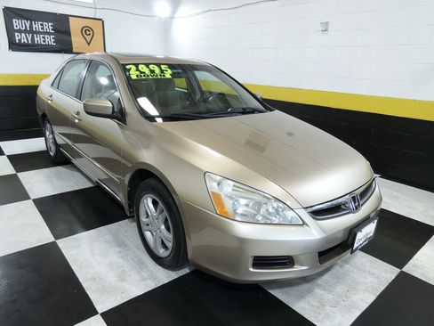 Used 2006 Honda Accord EX image 1