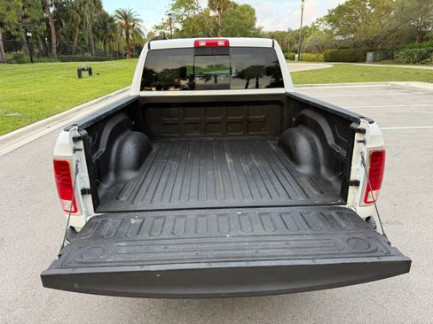 Used 2018 RAM 1500 2WD Crew Cab Laramie image 43
