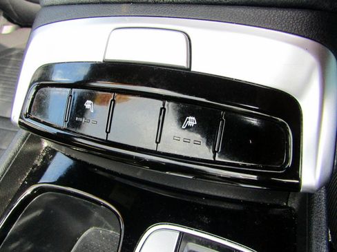 Used 2022 Hyundai Santa Cruz AWD SEL image 22