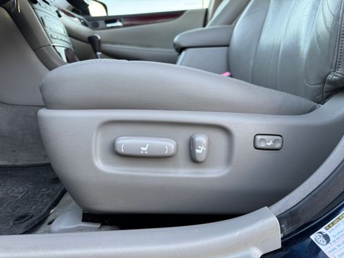 Used 2004 Lexus ES 330 image 24