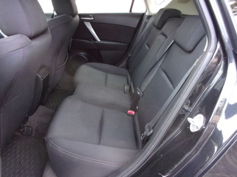 Used 2010 MAZDA MAZDA3 s Sport image 9