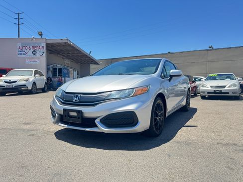 Used 2014 Honda Civic LX Coupe image 2