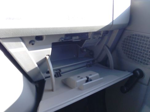 Used 2012 Ford E-150 and Econoline 150 image 16