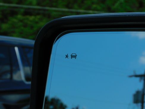 Used 2024 Chevrolet Silverado 2500 High Country image 40