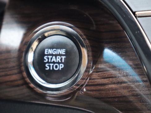 Used 2013 Toyota Avalon XLE Touring FWD image 25