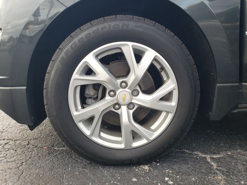 Used 2018 Chevrolet Equinox LT image 9