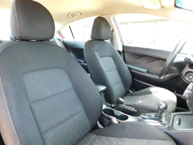 Used 2016 Kia Forte LX Sedan FWD image 18