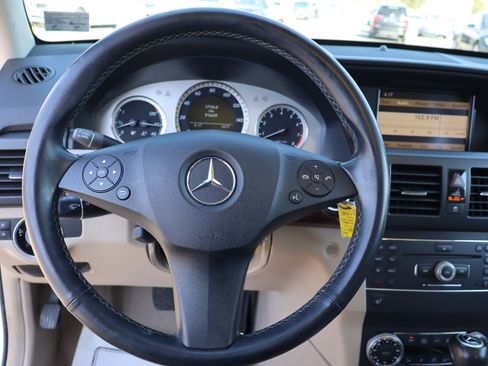 Used 2012 Mercedes-Benz GLK 350 image 21