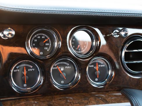 Used 2005 Bentley Arnage T image 14