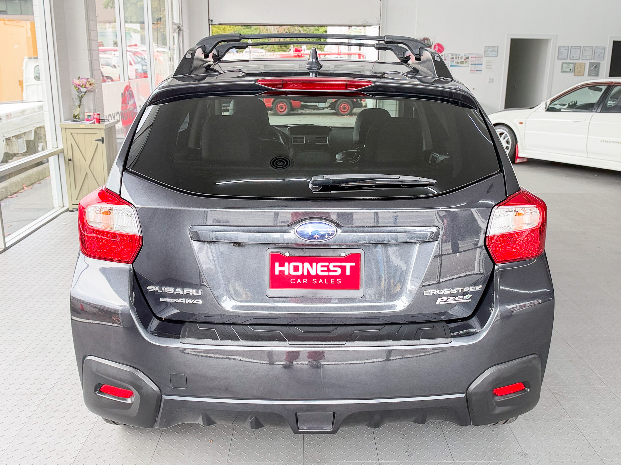 Used 2016 Subaru Crosstrek 2.0i Limited AWD/4WD image 5