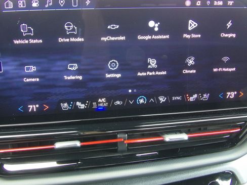 Used 2026 Chevrolet Silverado EV 4x4 Crew Cab Trail Boss image 35