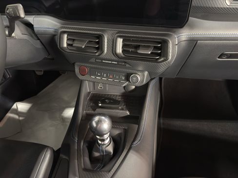 Used 2024 Ford Mustang Dark Horse image 88