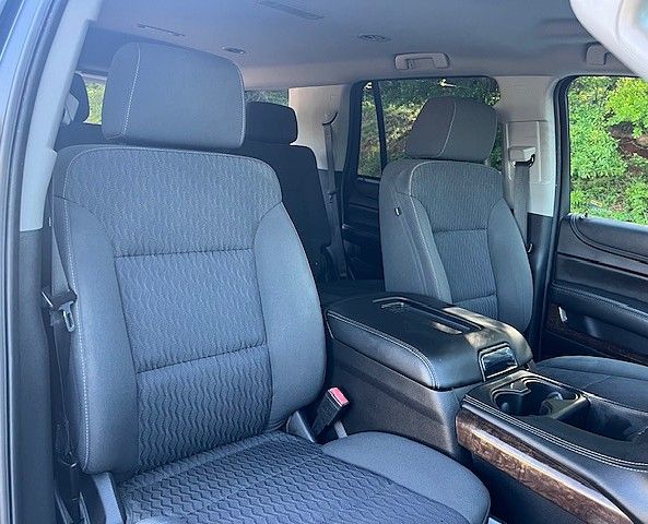Used 2018 Chevrolet Tahoe AWD/4WD image 26