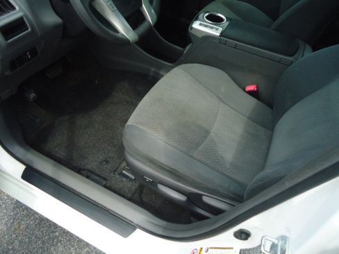 Used 2012 Toyota Prius V Three Wagon 4D FWD image 14