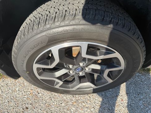 Used 2017 Subaru Crosstrek 2.0i Premium image 9