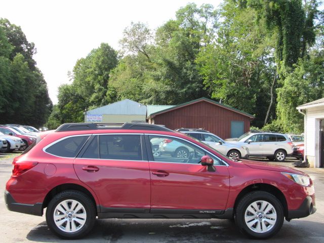 Used 2019 Subaru Outback 2.5i Premium AWD/4WD image 9