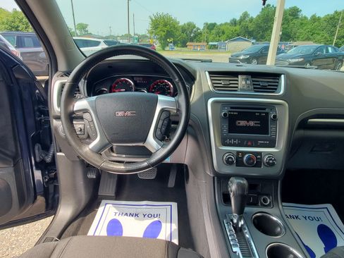 Used 2016 GMC Acadia FWD SLE w/ SLE-1 image 6