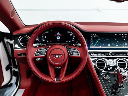 Used 2025 Bentley Continental GTC Speed image 55