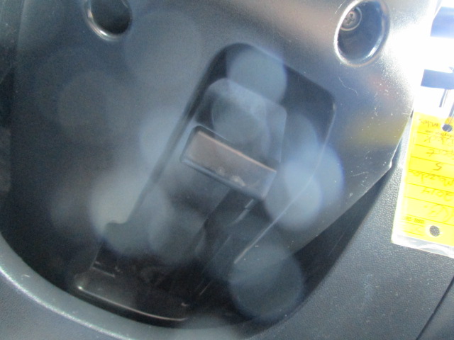 Used 2014 MAZDA MAZDA5 Sport FWD image 41