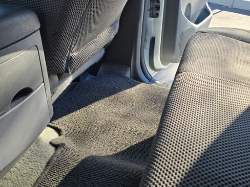 Used 2016 Nissan Frontier SV image 30