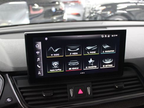 Used 2023 Audi SQ5 Premium image 19