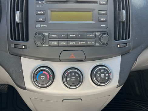 Used 2008 Hyundai Elantra image 6