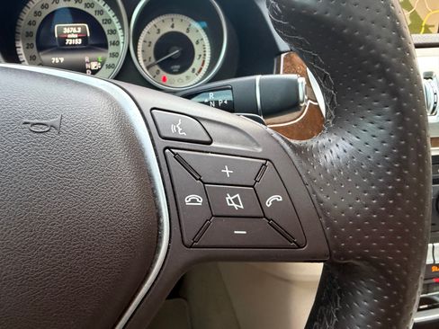 Used 2016 Mercedes-Benz E 350 Sedan image 19