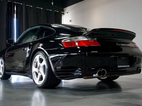 Used 2001 Porsche 911 Turbo AWD/4WD image 28