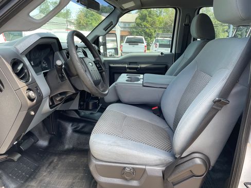 Used 2016 Ford F350 image 8