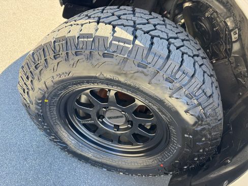 Used 2009 Toyota Sequoia SR5 image 15