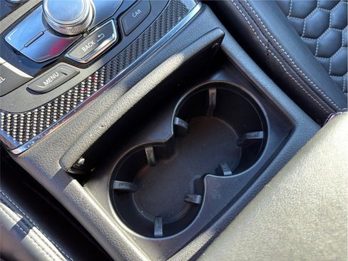 Used 2014 Audi RS 7 Prestige image 38