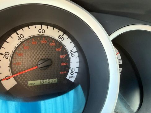 Used 2011 Toyota Tacoma 4x4 Double Cab image 12