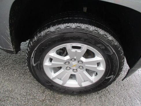 Used 2022 Chevrolet Colorado LT image 54