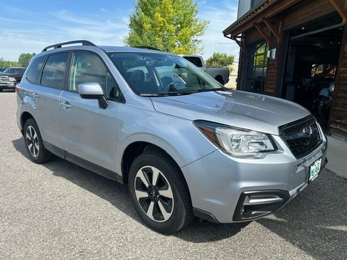 Used 2018 Subaru Forester 2.5i Premium image 2