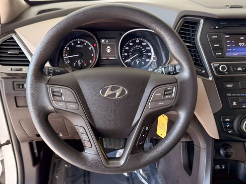 Used 2018 Hyundai Santa Fe Sport AWD/4WD image 9