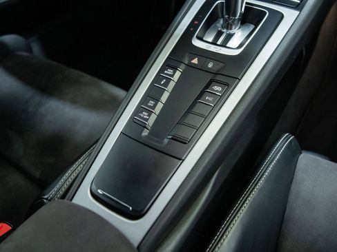 Used 2015 Porsche 911 GT3 image 35