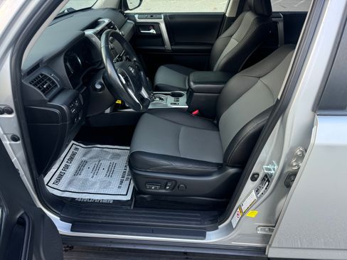 Used 2017 Toyota 4Runner 2WD image 13