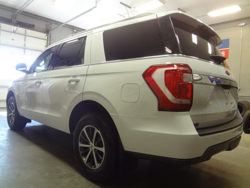 Used 2019 Ford Expedition XL image 5