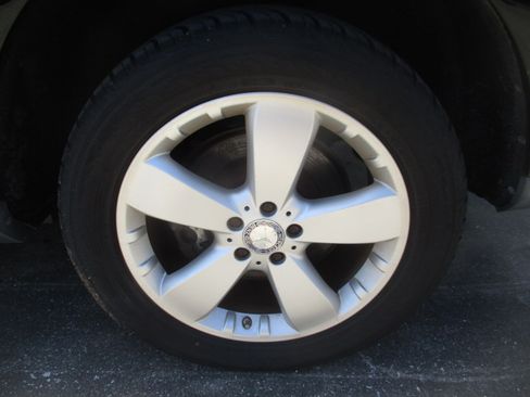 Used 2009 Mercedes-Benz ML 350 image 8