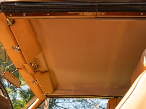 Used 1990 Bentley Continental RWD image 25