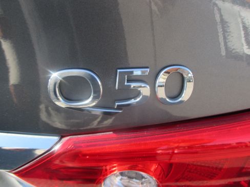 Used 2014 INFINITI Q50 Premium RWD image 13