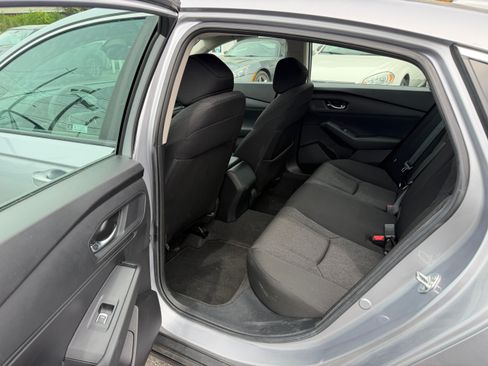 Used 2023 Honda Accord LX image 13