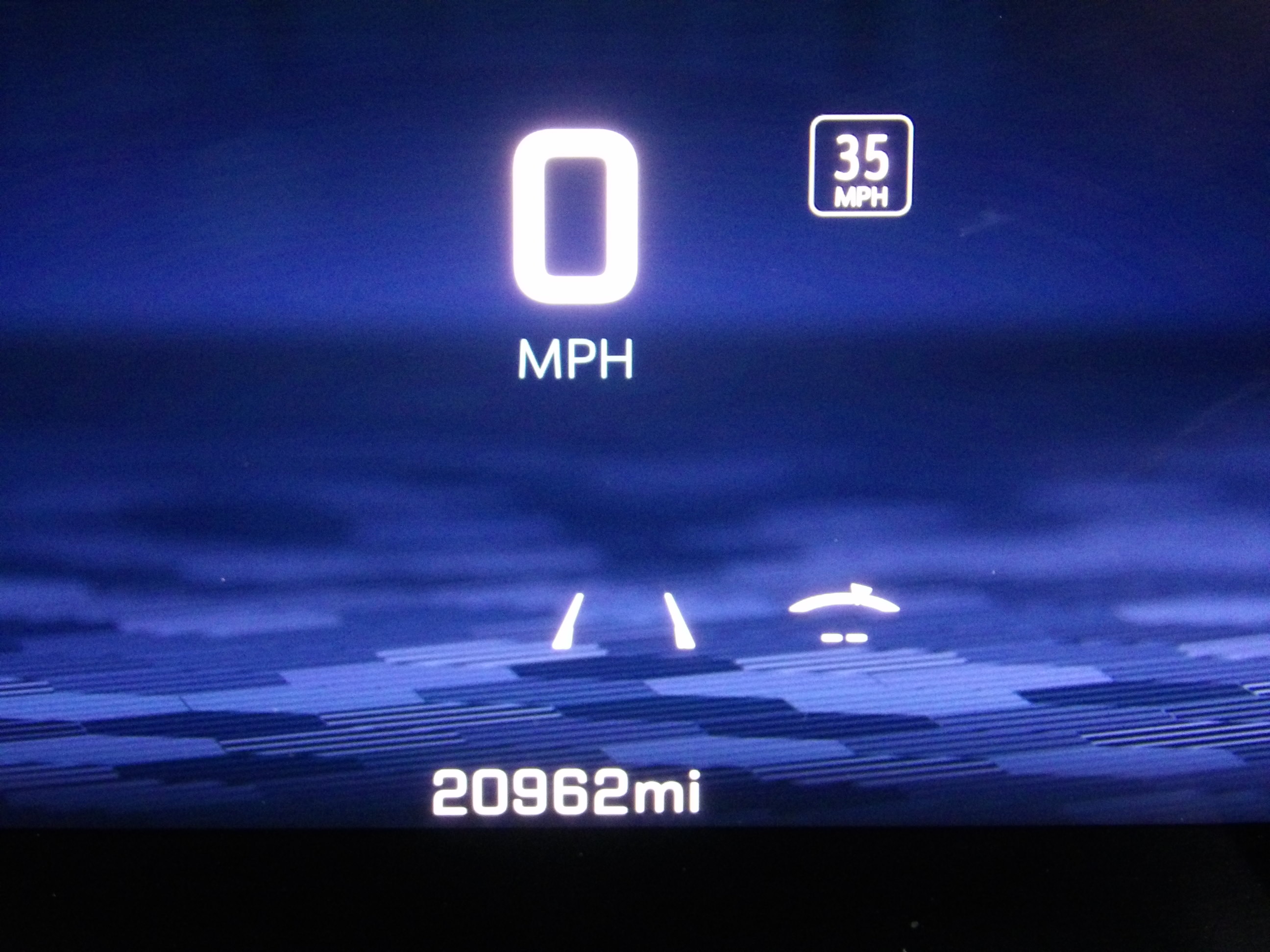 Used 2026 Chevrolet Traverse FWD LT image 27