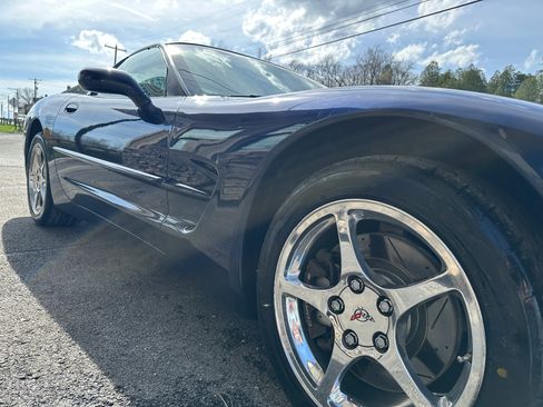 Used 2000 Chevrolet Corvette image 10