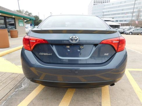 Used 2017 Toyota Corolla SE image 6