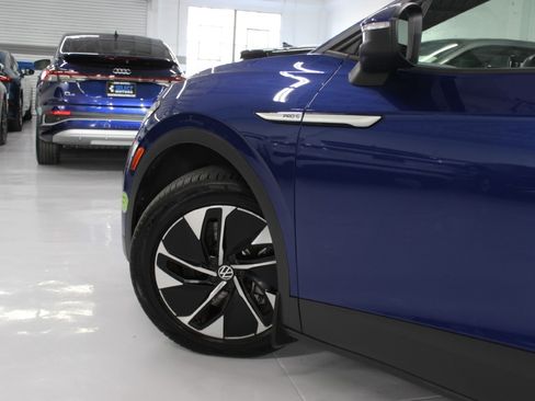 Used 2022 Volkswagen ID.4 Pro S image 17