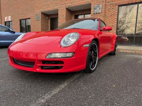 Used 2006 Porsche 911 Carrera 4S image 10
