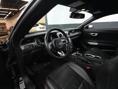 Used 2018 Ford Mustang GT Premium image 34